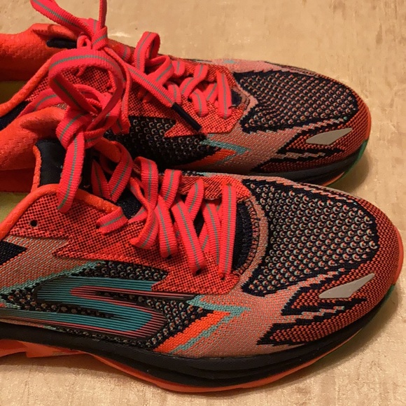 Skechers Go Run Ultra R Running Shoes - Picture 6 of 7